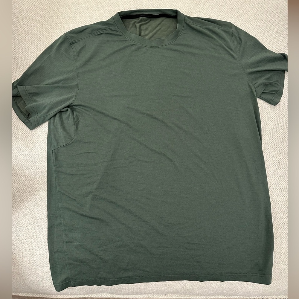 Green Lululemon T-shirt